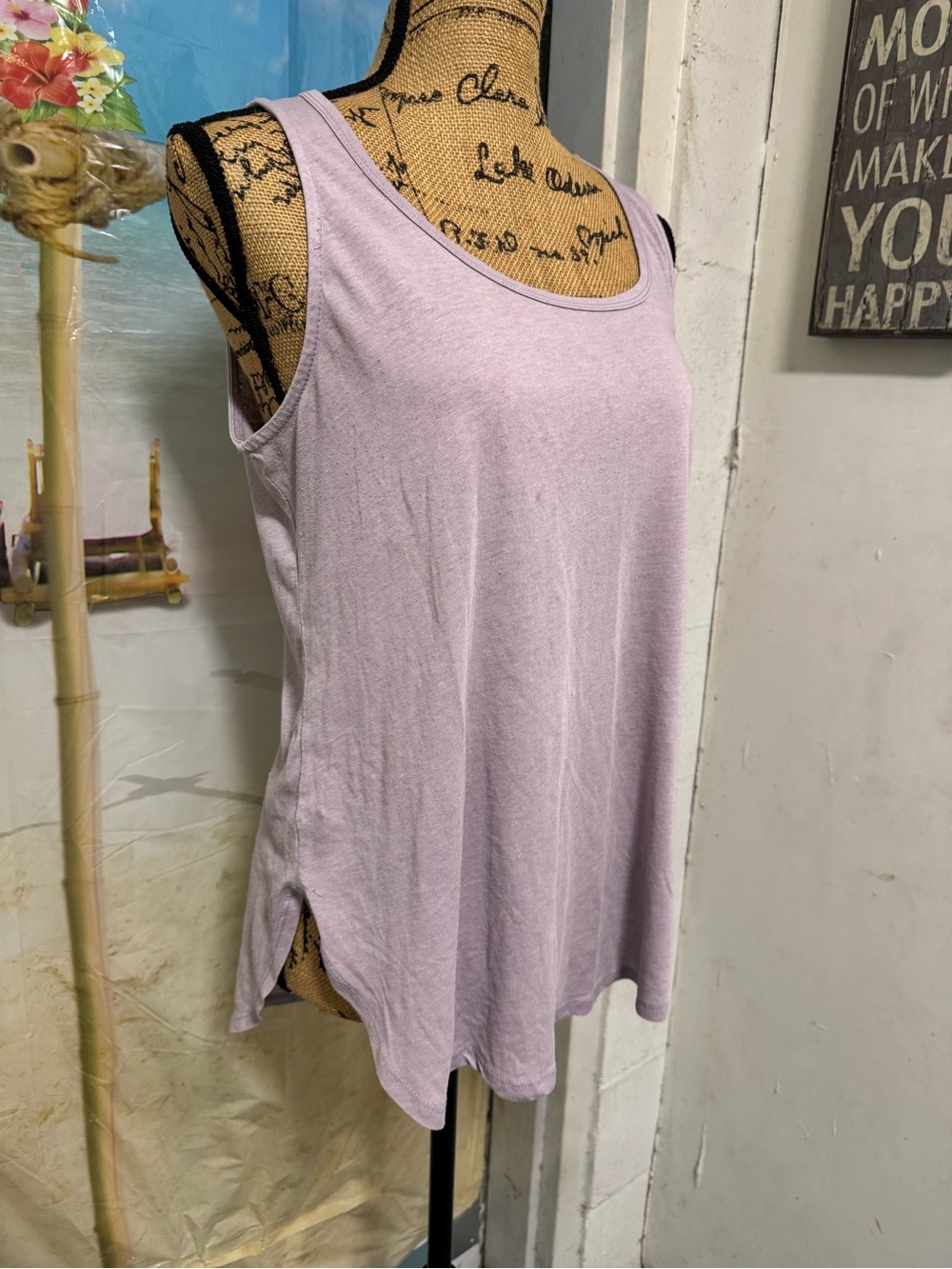 Women’s Lightweight Strappy Back Tank Top - Soft Lavender